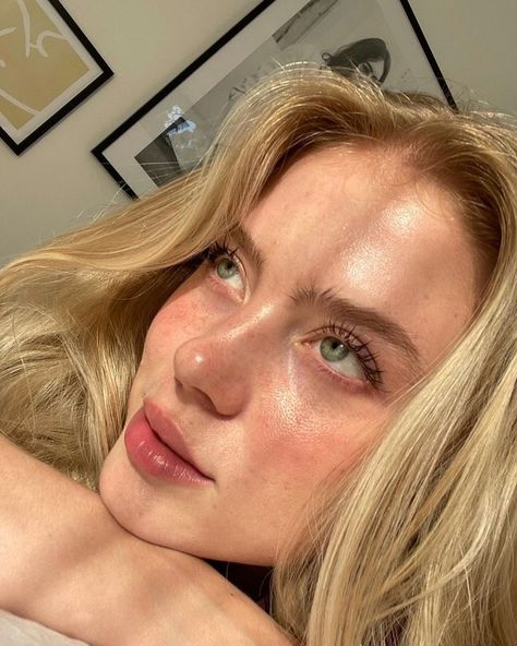 I Kissed Shara Wheeler, Green Eyes Blonde Hair, Blonde Green Eyes, Blonde Hair Green Eyes, Girl With Green Eyes, Blue Green Eyes, Blonde Hair Girl, Natural Blondes, Blonde Women