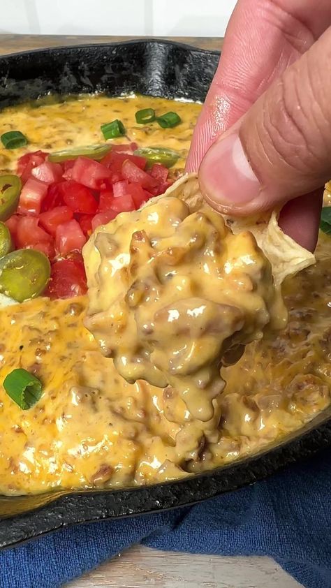 Smoked queso dip | Ninjacue | Smoked Queso, Mexican Salsa Recipes, Queso Recipe, Cup Of Milk, Velveeta Cheese, Dip Recipes Easy, Delicacy Food, Bbq Rub, Yummy Comfort Food