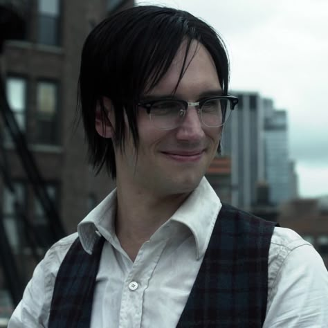 Gotham Edward Nygma, Ed Nygma Gotham, Iceberg Lounge, Edward Nygma Gotham, Cory Smith, Ed Nygma, Gotham Characters, Riddler Gotham, Gotham Joker