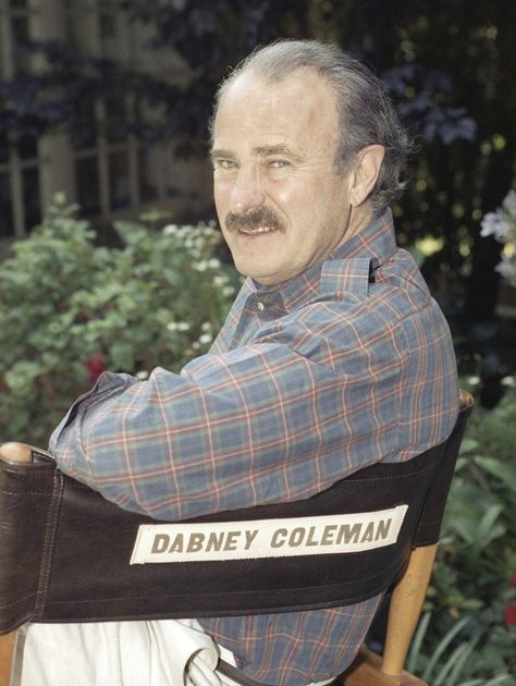 Dabney Coleman, The Towering Inferno, Norman Lear, Red Birthday Cakes, The Slap, Bad Boss, Whoopi Goldberg, Thanks For The Memories, Best Supporting Actor