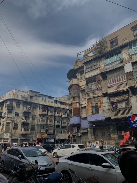 Karachi famous places Karachi Road Snap, Karachi Snaps, Karachi Aesthetic, Snapchat Makeup, Fake Insta, Film Photos, Disney Princess Drawings, Princess Drawings, Scenery Nature