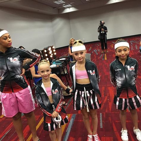 @ALDCStudioLA #ALDC #ALDCLA #ALDCAlways #DanceMoms #AbbyLeeDanceWithMe #AllLoveDanceCourage #AllLoveDanceConfidence Alexus Oladi, Dance Moms Minis, Dance Moms Group Dances, Dance Moms Costumes, Dance Moms Season, Abby Lee Miller, Dance Moms Pictures, Jazz Dance Costumes, Lee Miller