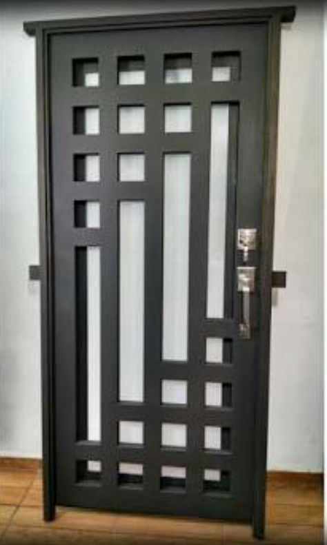 Mestre 1 Metal Gates Design, Iron Security Doors, Home Window Grill Design, Window Grill Design Modern, Grill Gate Design, Metal Doors Design, Steel Door Design, Iron Door Design, Steel Gate Design