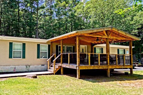 Under Porch Dog Area, Porch On A Mobile Home, Deck With Porch, Double Wide Front Porch, Doublewide Porch Ideas, Double Wide Porch Ideas, Front Porch Mobile Home, Double Wide Front Porch Ideas, Mobile Home Porch Ideas