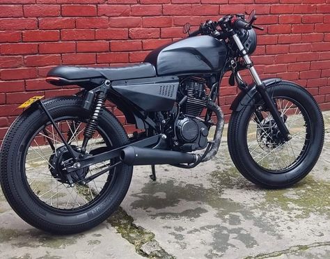 Honda Cg125, Moto Scrambler, Best Motorbike, Bike Fender, Moto Custom, Мотоциклы Cafe Racers, Pretty Bike, Brat Style, Scrambler Motorcycle