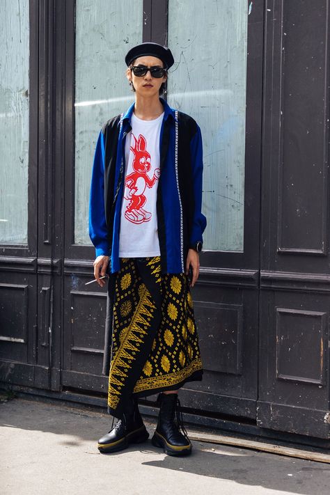 Male Maximalist Outfits, Funky Street Style, Maximalist Mens Fashion, Queer Outfits, Maximalist Outfits, Japanese Mens Fashion, Guys Fits, Street Style Shoes, Fairy Fashion