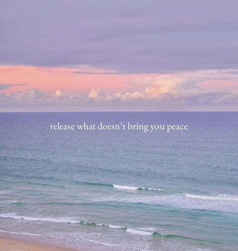 Happy Peaceful Aesthetic, Peaceful Vibes Quotes, Peace Astethic Quotes, Peaceful Aesthetic Quotes, Beach Peace Quotes, Peaceful Life Quotes, Ocean Vibes Quotes, Ocean Peace Quotes, Peaceful Quotes