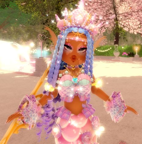 Rh Element Outfit, Mischevious Mermaids Royale High, Water Fairy Outfit Royal High, Royal High Mermaid Outfit, Rh Mermaid Outfit, Royale High Mermaid Outfits, Mermaid Royale High, Water Fairy Royale High, Mythological Creatures Royale High