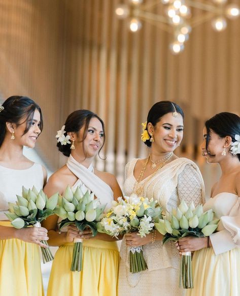 Lotus Wedding Bouquet, Lotus Flower Wedding Decor, Kandyan Bridesmaid, Lotus Bouquet, Sri Lankan Wedding, Bridal Bouquet Flowers, Lace Wedding Dress With Sleeves, Engagement Dress, Lotus Flowers