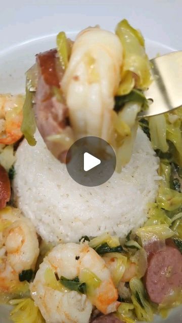 Kolicia on Instagram: "Spicy Shrimp & Sausage Cabbage!

#cabbage #spicy #spicyfood #shrimp #creole #recipe #instagood #insta #food #viral #foryou #fyp" Shrimp Sausage, Spicy Shrimp, Vegetable Casserole, Food Items, Spicy Recipes, Seafood Recipes, Meal Planning, Seafood, Comfort Food