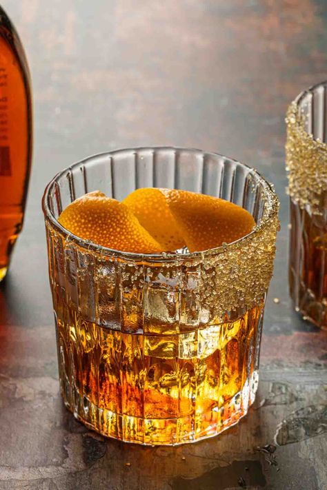 This salted maple old fashioned is fun twist on the classic cocktail that combines its timeless elegance with autumn's coziness. It's made with a smoky, scotch whiskey, real maple syrup, and balanced with a dash of bitters. Wisconsin Old Fashioned Cocktail, Wisconsin Old Fashioned, Maple Old Fashioned, Scotch Cocktails, Cocktail Bitters, Cocktail Ingredients, Scotch Whiskey, Classic Cocktail, Old Fashioned Cocktail