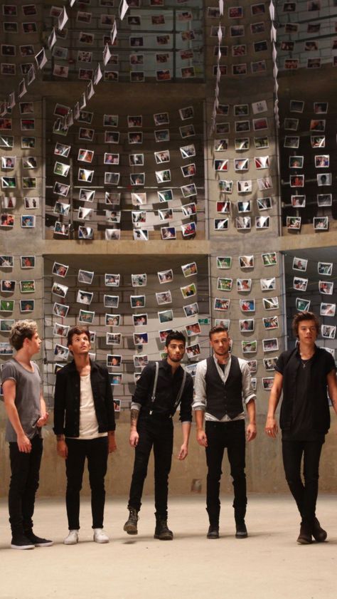 Imagines One Direction, Wallpaper One Direction, One Direction Fotos, One Direction Collage, Four One Direction, One Direction Lockscreen, Gambar One Direction, One Direction Facts, One Direction Images