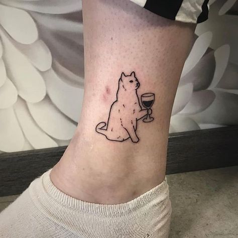 🍷 + 🐱 = ❤️ . Cheers and happy #CatTatThursday! Love this super adorable cat tattoo by @mitjaalder! #meowlotorpinotmeowplease Cat Drinking Wine Tattoo, Cat Holding Knife Tattoo, Cat Tattoo Funny, Comedy Tattoo, Tommy Tattoo, Cheers Tattoo, Cooking Tattoo, Paintbrush Tattoo, Egyptian Cat Tattoos