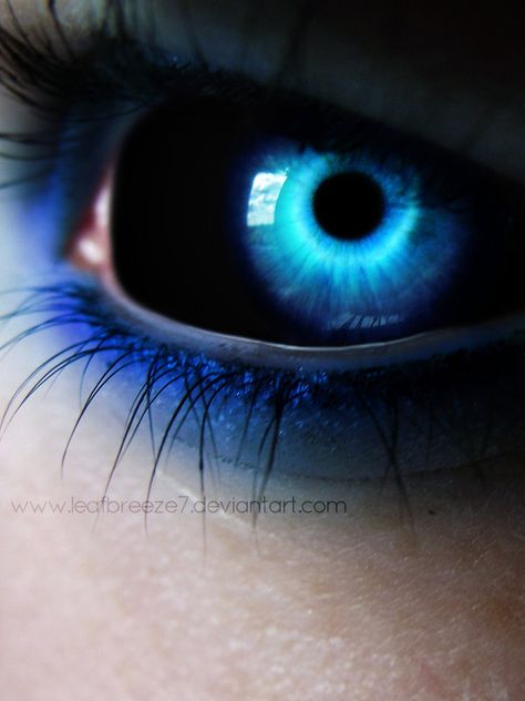 Ice demon eye! Eye Color Chart, Colored Eye Contacts, Demon Eyes, Eyes Artwork, Crazy Eyes, Magic Eyes, Eye Photography, Aesthetic Eyes, Hooded Eyes