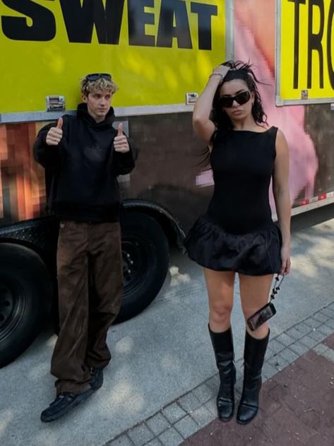 charli xcx & troye sivan at the sweat tour merch truck in columbus, OH at nationwide arena. (via charli's ig)  september 20th, 2024 Troye Sivan Charli Xcx Costume, Charli Xcx Crash Era, Charli Xcx Boiler Room Outfit, Troye Sivan And Charli, Charli Xcx Tour Outfits, Charli Xcx Troye Sivan, Troye Sivan Sweat Tour, Troye Sivan Outfits, Charlie Xcx Outfits