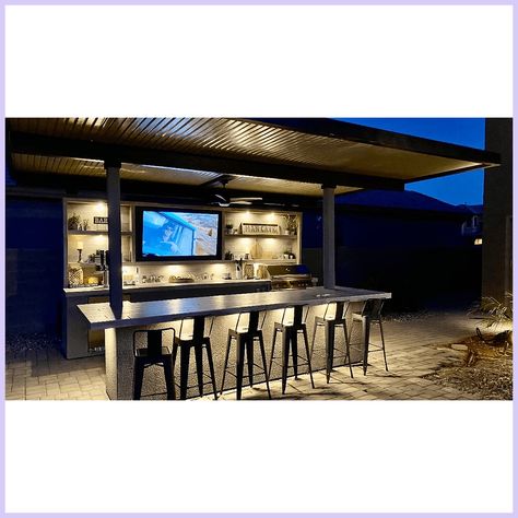 Outdoor Bar With Tv, Outdoor Kegerator, Bar Outdoor Design, Small Outdoor Kitchen Design, Outdoor Bar And Grill, Outdoor Grill Island, Outdoor Kitchen Lighting, Outdoor Bar Area, Luxury Outdoor Kitchen