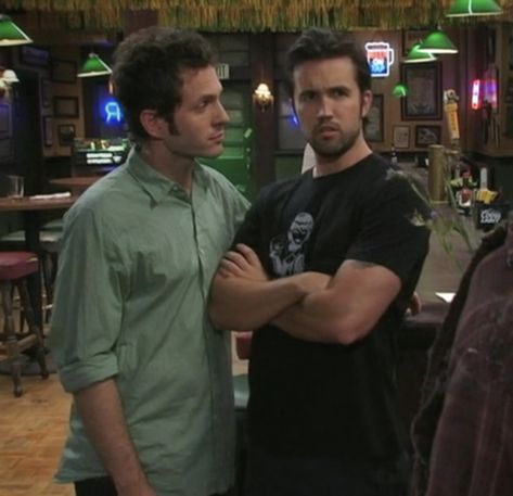 Mac Macdonald, Mac And Dennis, Macdennis Iasip, Iasip Mac, Mac Iasip Season 1, Iasip Twitter Header, Always Sunny Screencaps, Horrible People, Arrested Development