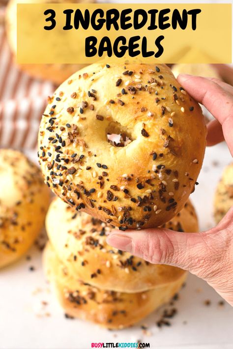 3-Ingredient Bagels 3 Ingredient Bagels, Easy Bagel Recipe, Easy Bagel, Healthy Bagel, Bagel Recipe Easy, Bagels Recipe, 2 Ingredient Recipes, Mini Bagels, Best Bagels