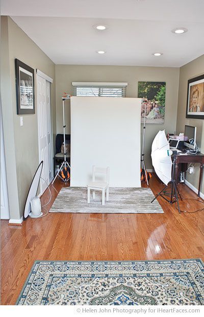 Tips for Building an In-Home Photography Studio | iHeartFaces.com In Home Photography Studio, Photography Studio Ideas, Home Photography Studio Setup, Indoor Photography Tips, Home Photography Studio, Home Photo Studio, Photography Studio Setup, Home Studio Ideas, Pc Photo