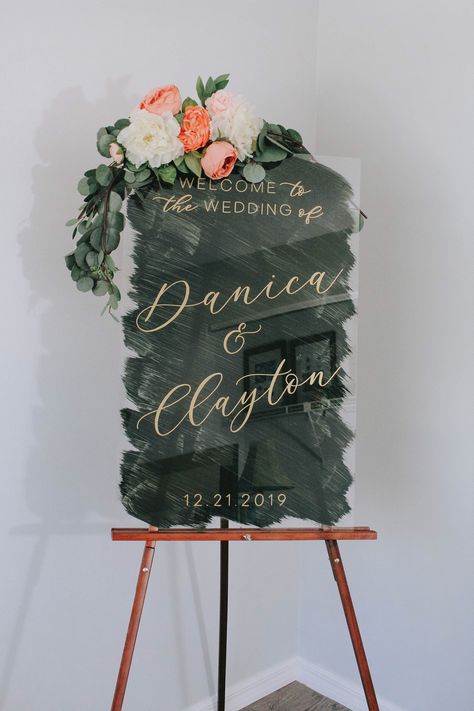 Welcome Sign Calligraphy, Wedding Entrance Sign, Acrylic Welcome Sign, Welcome To Our Wedding Sign, Wedding Boards, Wedding Welcome Board, Diy Bouquet Wrap, Calligraphy Signs, Event Sign