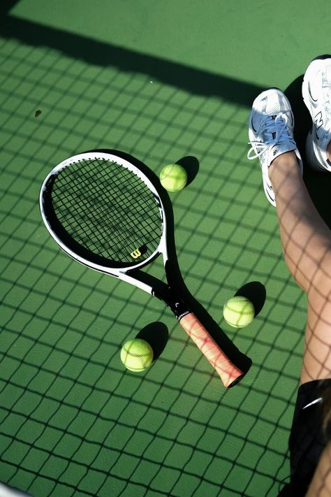 Person Sitting on the Floor Beside the Tennis Racket · Free Stock Photo Shadow Person, Sports Den, Tennis Serve, Tennis Photos, Tennis Event, Tennis Lessons, Tennis Quotes, Tennis Polo, Tennis Tips