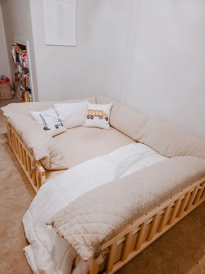 Tiny Toddler Bed, Nursery Ideas Floor Bed, Floor Bed Girls Room, Floor Twin Bed, Montessori Bedroom Bed, Monisorri Toddler Beds, Toddler Boy Room With Floor Bed, Twin Toddler Beds, Queen Montessori Bed