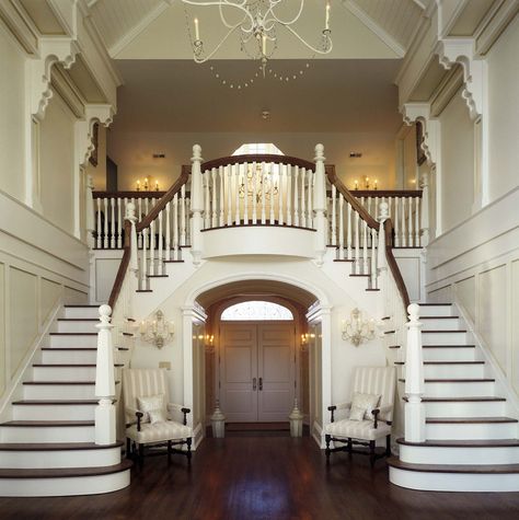 Small scale double staircase Luxury Staircase, Foyer Staircase, Double Staircase, Casa Vintage, Entrance Design, Stairway To Heaven, Grand Designs, Grand Staircase, Southern Home