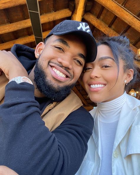 Jordan Woods, Karl Anthony Towns, Mom Video, Jordyn Woods, Father Birthday, Black Love Couples, Couple Relationship, Relationship Goals Pictures, Social Media Stars