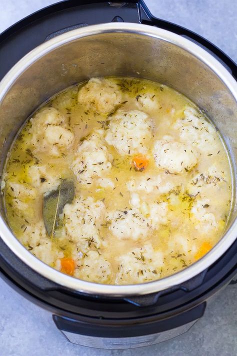 Instapot Chicken And Dumplings, Easy Homemade Dumplings, Chicken And Bisquick Dumplings, Chicken And Dumplings From Scratch, Chicken Stew And Dumplings, Instant Pot Chicken And Dumplings, Dumplings From Scratch, Pressure Cooking Chicken, Instant Pot Dinner