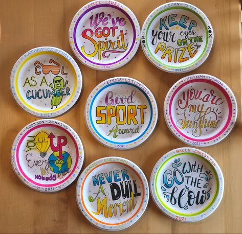 Funny Paper Plate Awards, Volleyball Paper Plate Awards, Team Awards Ideas, Paper Plate Awards Ideas Funny, Plate Awards Ideas, Paper Plate Awards For Sports, Swim Awards, Volleyball Awards, Cheer Awards