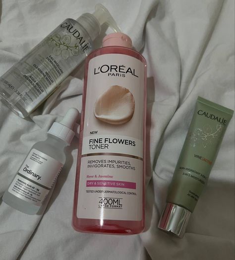 Loreal Toner, Micellar Cleansing Water, Water Cleanse, Dry Sensitive Skin, Loreal Paris, Toner, The Ordinary, Sensitive Skin, Moisturizer