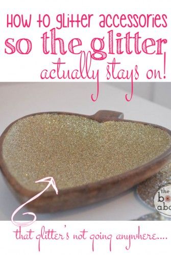 How to Glitter Accessories so the glitter actually stays on..it's a beautiful thing! How To Add Glitter To Fabric, How To Keep Glitter From Falling Off, Glitter Projects For Adults, Glitter Crafts Adults, Diy Glitter Projects, Modge Podge Glitter, Glitter Accessories, Glitter Crafts, Modge Podge