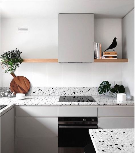 15 Trendy Terrazzo Decor Ideas For Kitchens Dapur Skandinavia, Scandinavian Kitchen Design, Kitchen Remodel Countertops, Kabinet Dapur, Kitchen Countertop Materials, Interior Minimalista, Scandinavian Kitchen, Bedroom Vintage, Countertop Materials