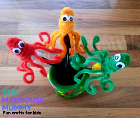 Easy Pipe Cleaner Crafts, Paper Plate Jellyfish, Ocean Theme Crafts, Pipe Cleaner Animals, Pipe Cleaner Art, Octopus Crafts, Snail Craft, Pen Toppers, Jellyfish Craft