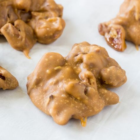 Microwave Pralines - Spicy Southern Kitchen Microwave Pralines Recipe, Microwave Pralines, Pralines Recipe, Praline Recipe, Potato Candy, Christmas Candies, Southern Kitchen, Southern Kitchens, Pecan Pralines