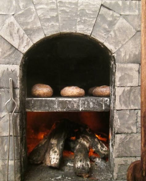 Medieval Bakery (Oven Details) by AtriellMe on DeviantArt Medieval Bakery, Bakery Oven, Bakers Oven, Medieval Kitchen, Water And Earth, Pizza Oven Outdoor Kitchen, Four A Pizza, Stone Oven, Bread Oven