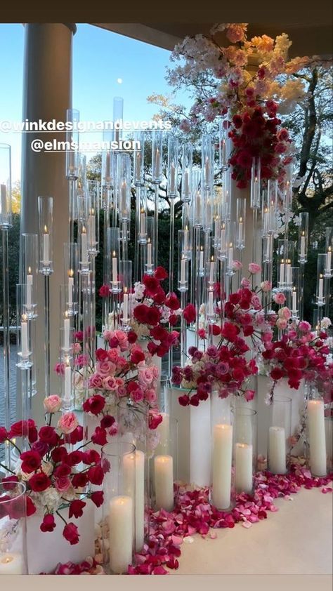 home flowers decoration Wedding Arch Backdrop Ideas, Weddings Decorations Elegant Romantic, Fuchsia Wedding, Dream Wedding Decorations, Wedding Floral Centerpieces, Romantic Wedding Decor, Venue Decorations, Wedding Stage Decorations, Outdoor Wedding Decorations