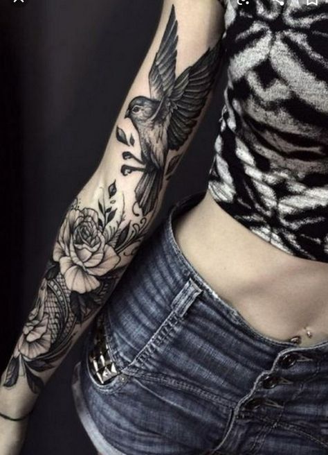 Voll Arm-tattoos, Bird Tattoo Sleeves, Bird Tattoos For Women, Feminine Tattoo Sleeves, Girl Arm Tattoos, Girls With Sleeve Tattoos, Full Sleeve Tattoo Design, Full Arm Tattoos, Tattoos For Black Skin