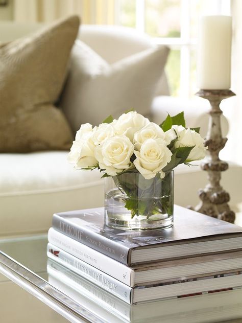 An Artistic Atlanta Home Emanates Elegance and Fine Taste Acrylic Coffee Table, Coffee Table Styling, Atlanta Homes, Contemporary Coffee Table, Southern Home, Neutral Design, Small Details, Decorating Coffee Tables, How To Antique Wood