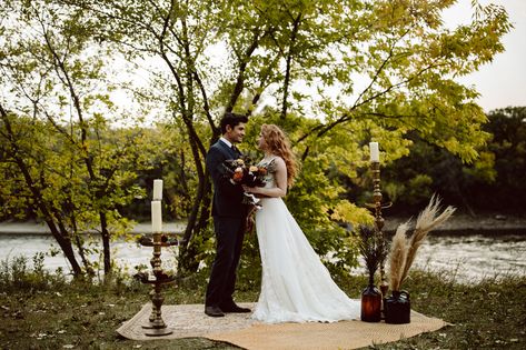 Boho Park Wedding, Elopement Ideas Decoration, Rugs At Wedding Ceremony, Wedding By The River Ideas, Rug Ceremony Wedding, Bridal Ceremony Ideas, Backyard Ceremony Decor, River Wedding Ideas Outdoor Ceremony, Small River Wedding