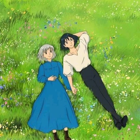 Howl Sophie, Howl's Moving Castle Howl, 하울의 움직이는 성, Studio Ghibli Background, Howl And Sophie, Castle Art, Studio Ghibli Art, Anime Nerd, Ghibli Art