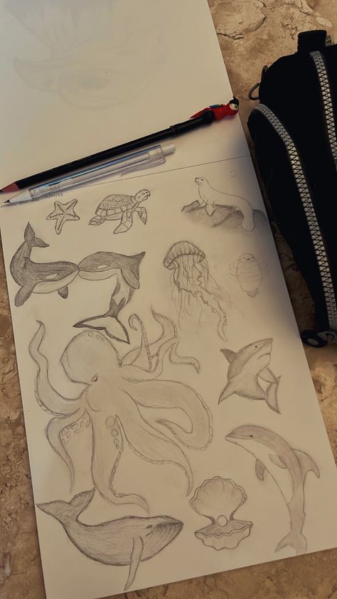 Sea Creatures Sketch Drawings, Water Creatures Drawing, Sea Animals Drawing Realistic, Ocean Theme Drawings, Sea Animals Drawing Sketch, Underwater Animals Drawing, Sea Life Sketches, Aquatic Drawings, Ocean Life Drawings