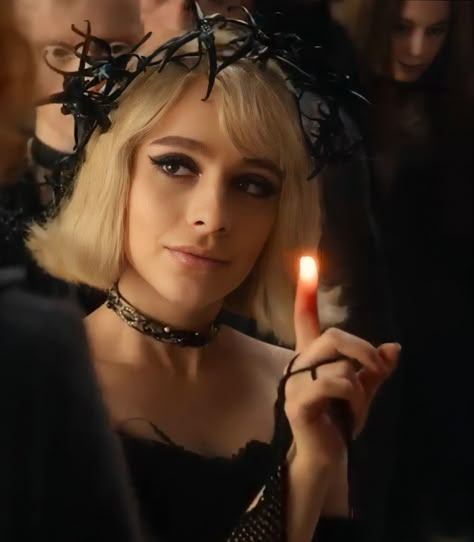 The School for Good and Evil Sophia Anne Caruso, The School For Good And Evil, But Im A Cheerleader, Stranger Things Girl, School For Good And Evil, Good And Evil, Film Serie, Draco Malfoy, Why People