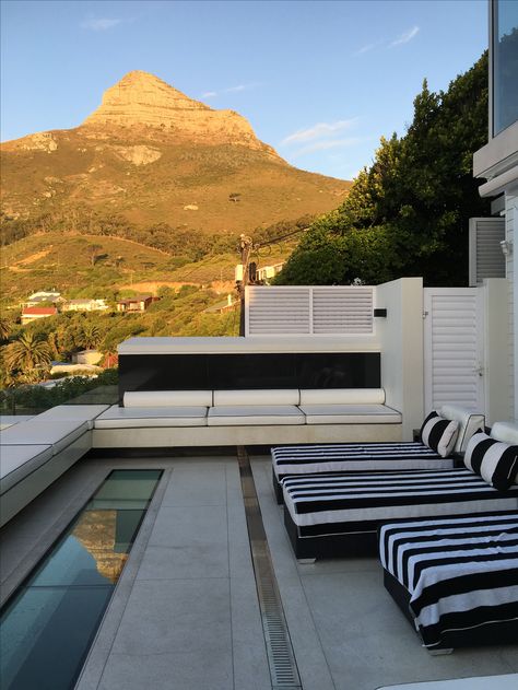 Gorgeous home overlooking 4th Beach , Clifton, Cape Town. Doesn't get better than this👍🇿🇦 Cape Town Houses, Clifton Cape Town, South Africa Vacation, Life Audit, Lounge Aesthetic, Bachelor Apartments, Paris December, Cape Town Travel, Africa Vacation