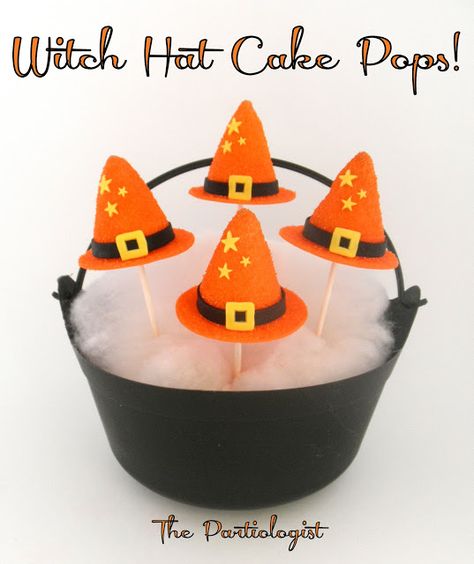 Witch Hat Cake Pops Witch Cake Pops, Witch Hat Cake, Witch Cake, Cauldron Cake, Cake Pop Tutorial, Halloween Cake Pops, Pop Cupcakes, Hat Cake, Halloween Sweets