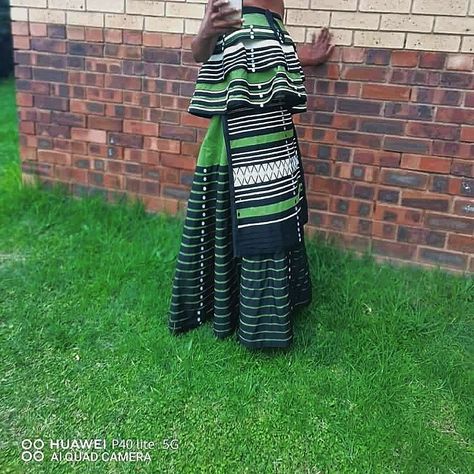 Mbhaco Designs, Xhosa Outfits, Xhosa Bride, Xhosa Traditional Attire, Xhosa Attire, African Traditional Wear, Traditional Attires, Fashion Traditional, Meaningful Pictures