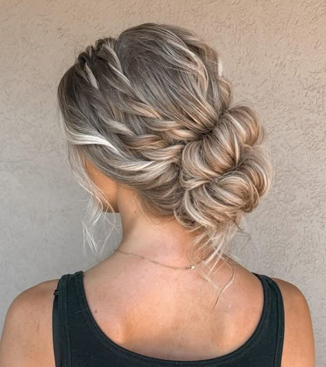 Maid-Of-Honor Twisted Bun Hairstyle Maid Of Honor Hairstyles, Bridesmaid Hair Inspo, Braided Buns, Bridemaids Hairstyles, Summer Wedding Hairstyles, Cute Prom Hairstyles, Guest Hair, Teased Hair, Bridesmaid Hair Makeup