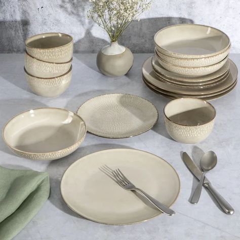 Bungalow Rose Natas Stoneware Dinnerware Set - Service for 4 Aesthetic Plate Set, Minimalist Dinnerware Set, Place Settings Everyday, Kitchen Plates Set, Apartment 2023, Breeze Color, Bowl Meals, Meals For Four, Plates And Bowls Set