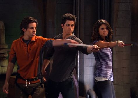 2000s Disney Shows, Max Russo, Jake T Austin, Old Disney Channel, Disney Time, Wizards Of Waverly, Alex Russo, Disney Channel Shows, Wizards Of Waverly Place