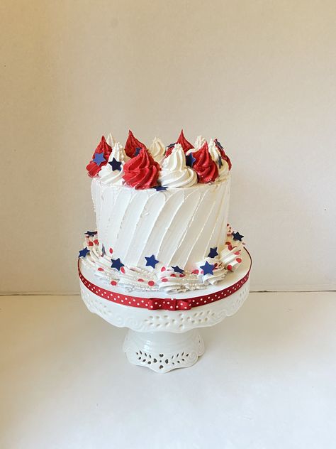 Fourth Of July Cakes Ideas, 4th Of July Birthday Cake, Cheesecake Design, 4th Of July Cakes, Patriotic Cakes, 2nd Birthday Cake Boy, Retirement Party Cakes, Usa Cake, Fireworks Cake